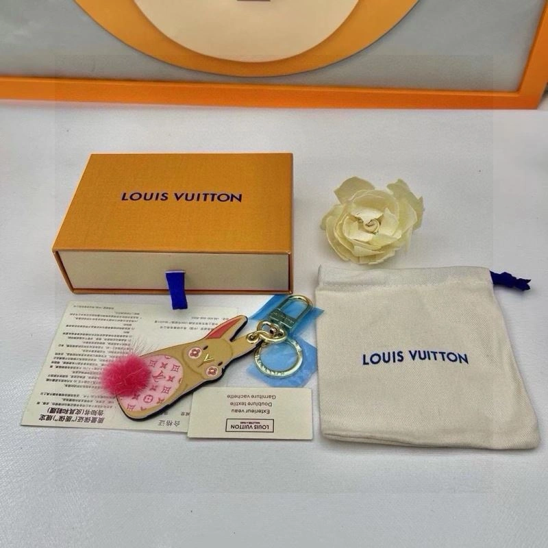 Louis Vuitton Keychains Youthful 265543
