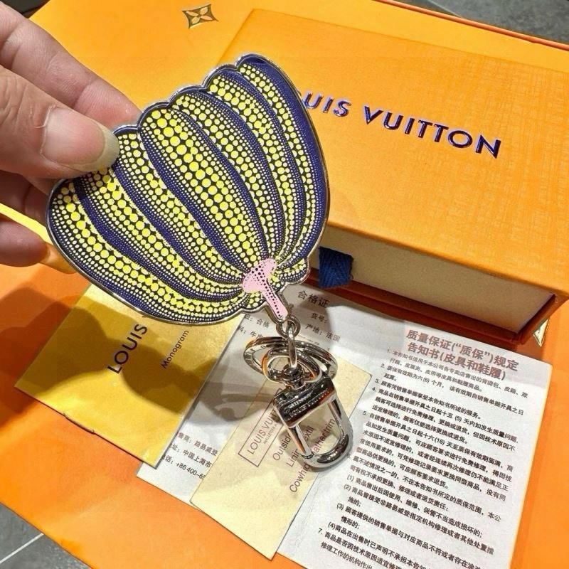 Practical Louis Vuitton Keychains 265560