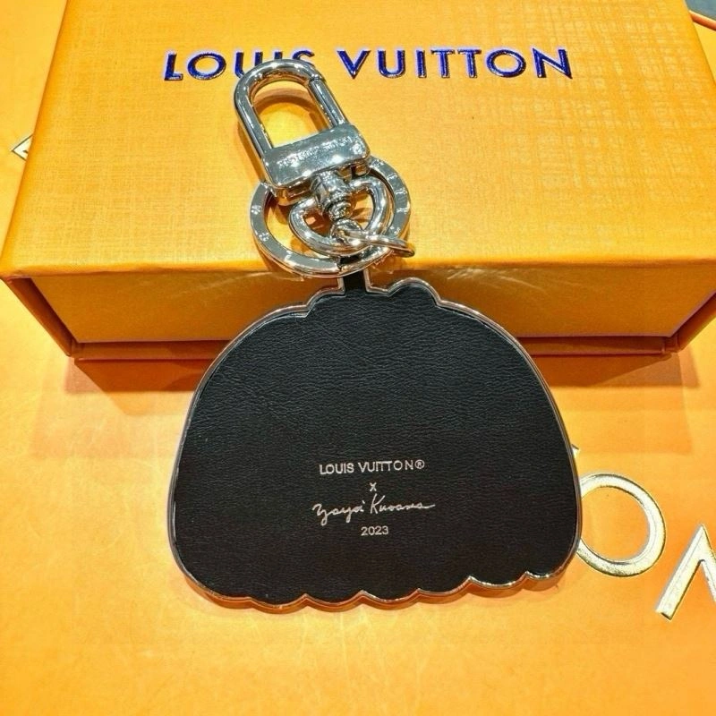 Practical Louis Vuitton Keychains 265560