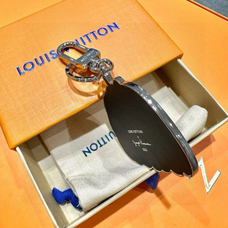 Practical Louis Vuitton Keychains 265560