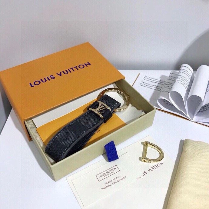 UrbanStyle Louis Vuitton Keychains 265539