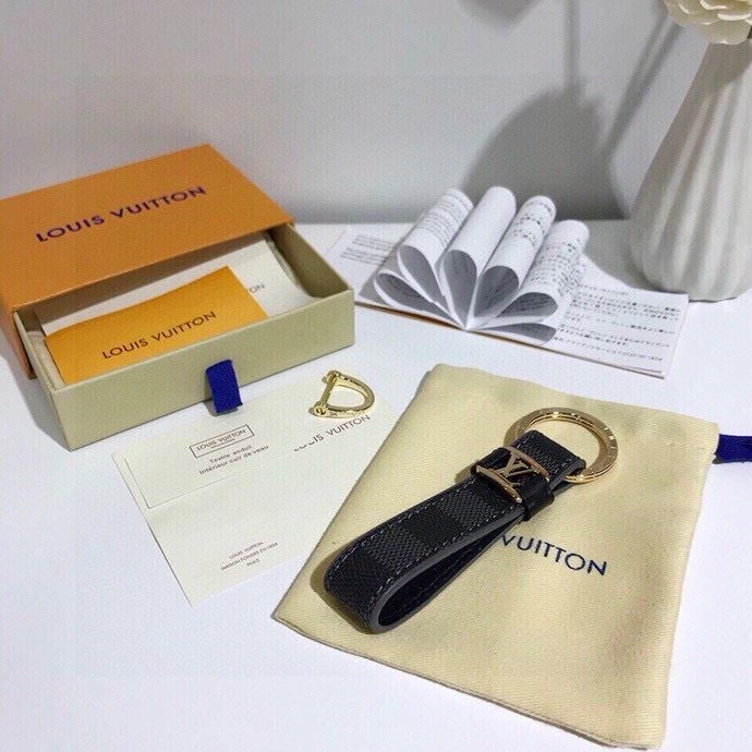UrbanStyle Louis Vuitton Keychains 265539