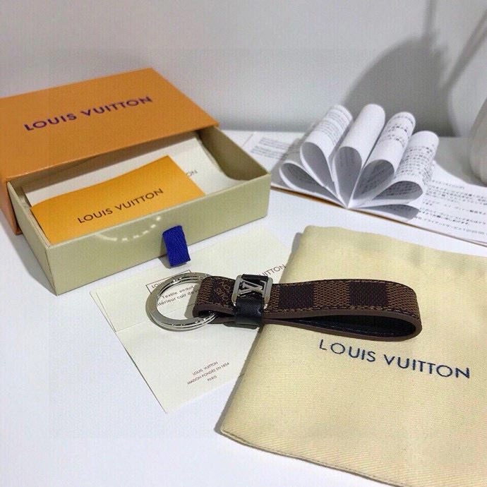 DailyWear Louis Vuitton Keychains 265538