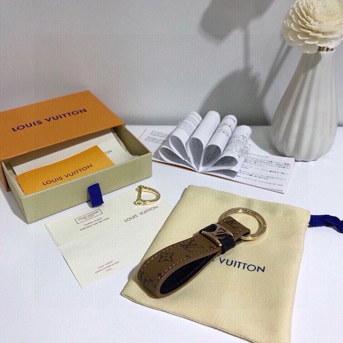 Louis Vuitton Keychains Bright 265542