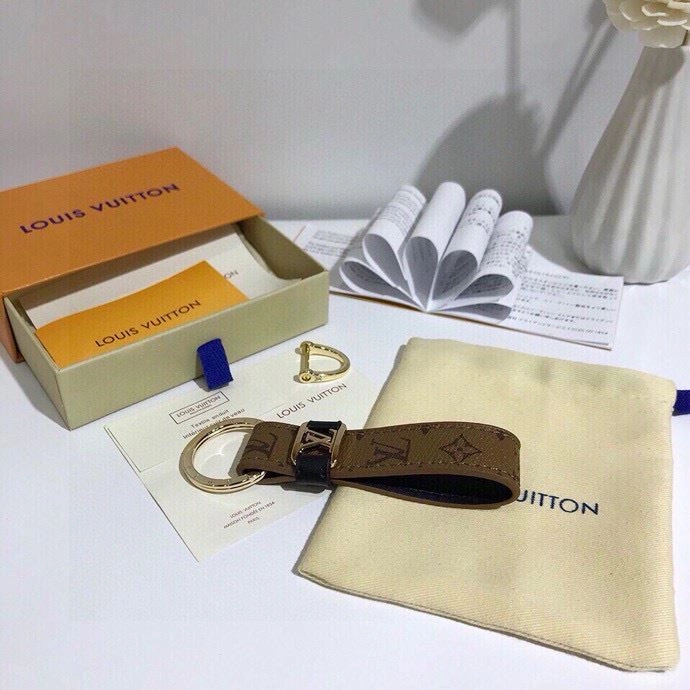Louis Vuitton Keychains Bright 265542