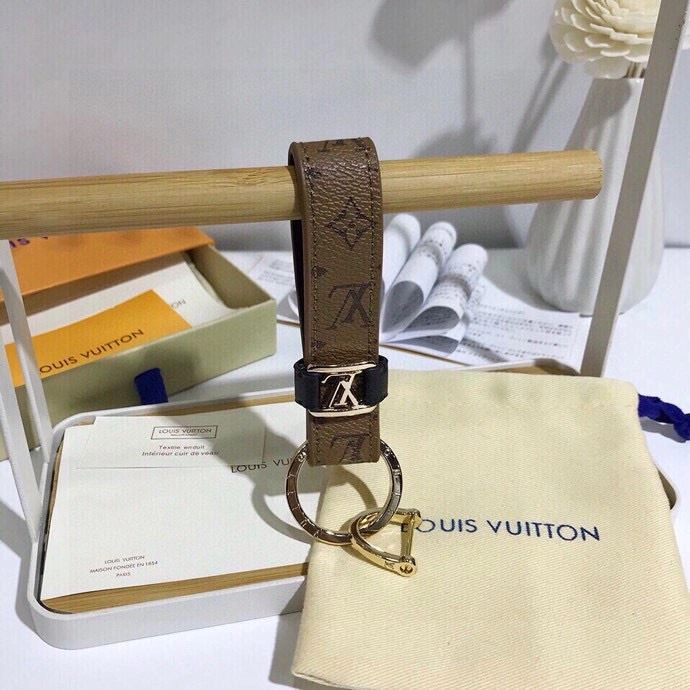 Louis Vuitton Keychains Bright 265542