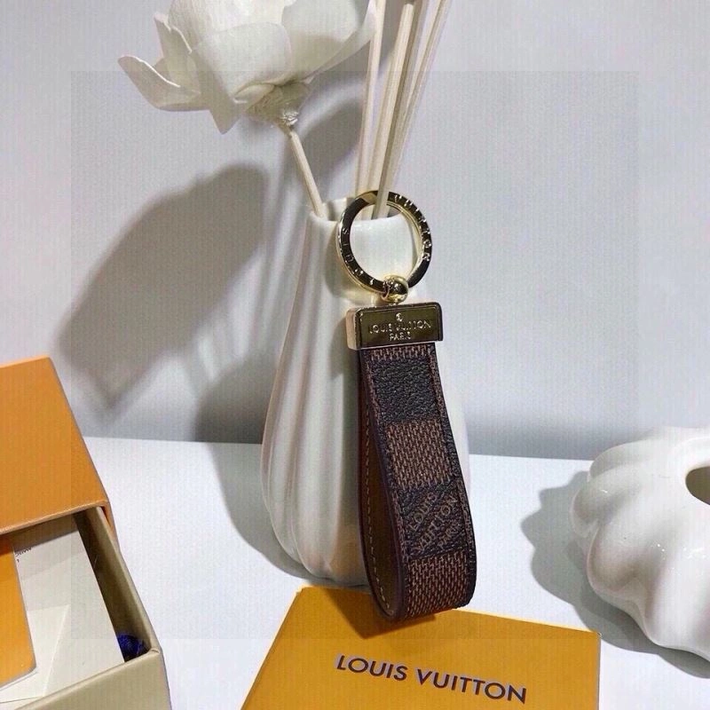 Versatile Louis Vuitton Keychains 265536