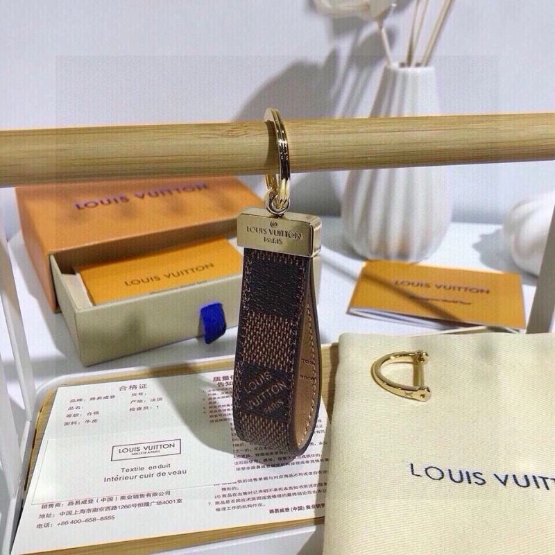 Versatile Louis Vuitton Keychains 265536