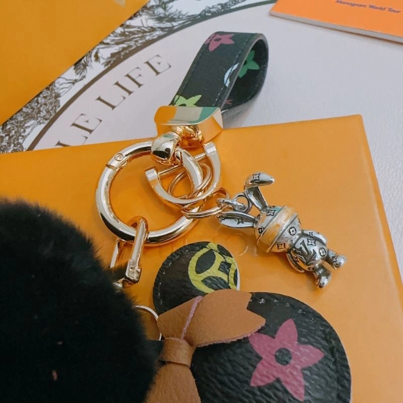 Unisex Louis Vuitton Keychains 265504