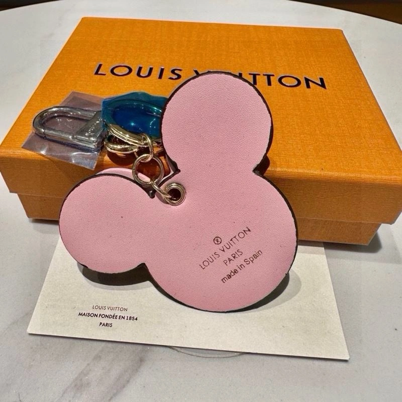 Affordable Louis Vuitton Keychains 265517