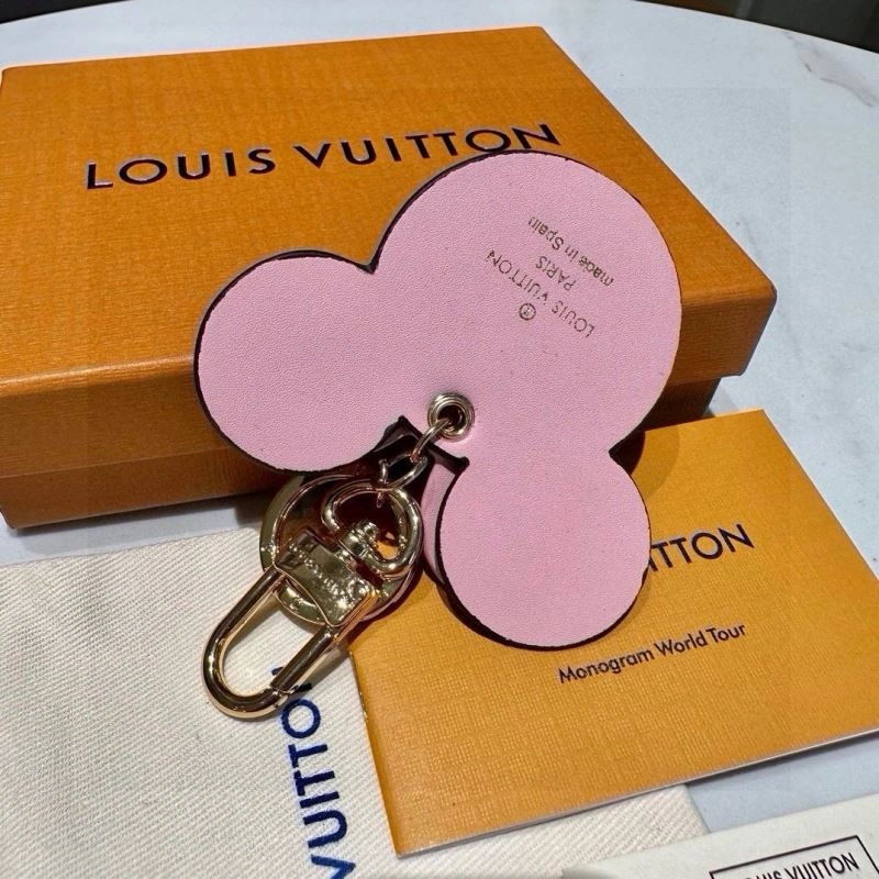Affordable Louis Vuitton Keychains 265517