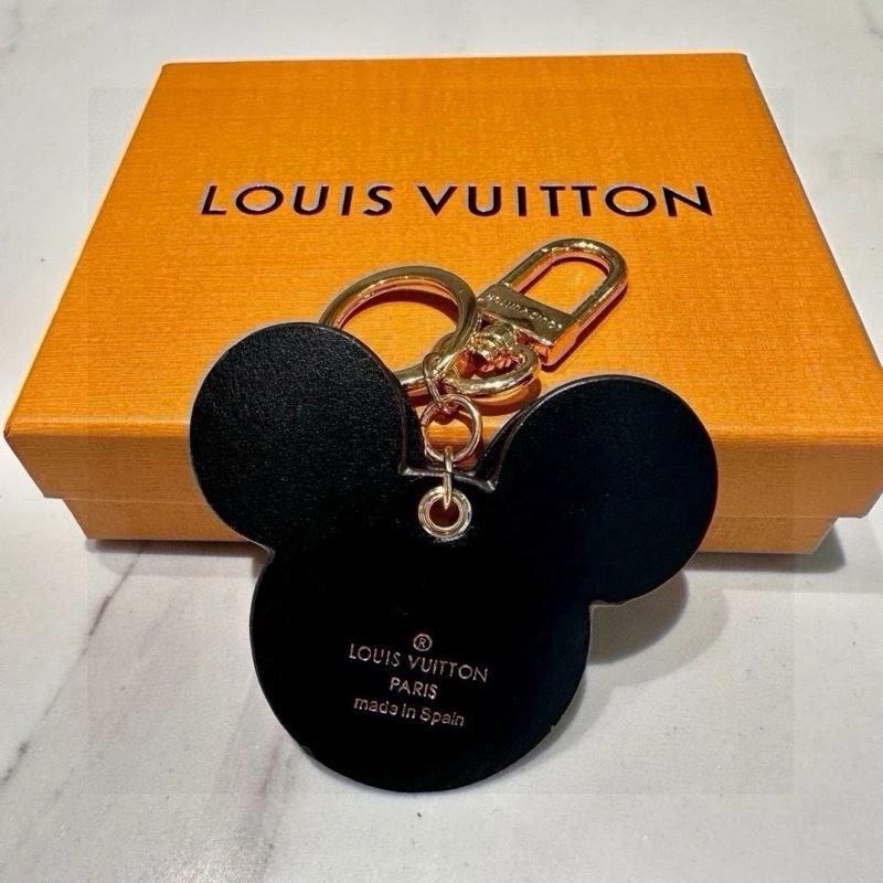 Sophisticated Louis Vuitton Keychains 265495
