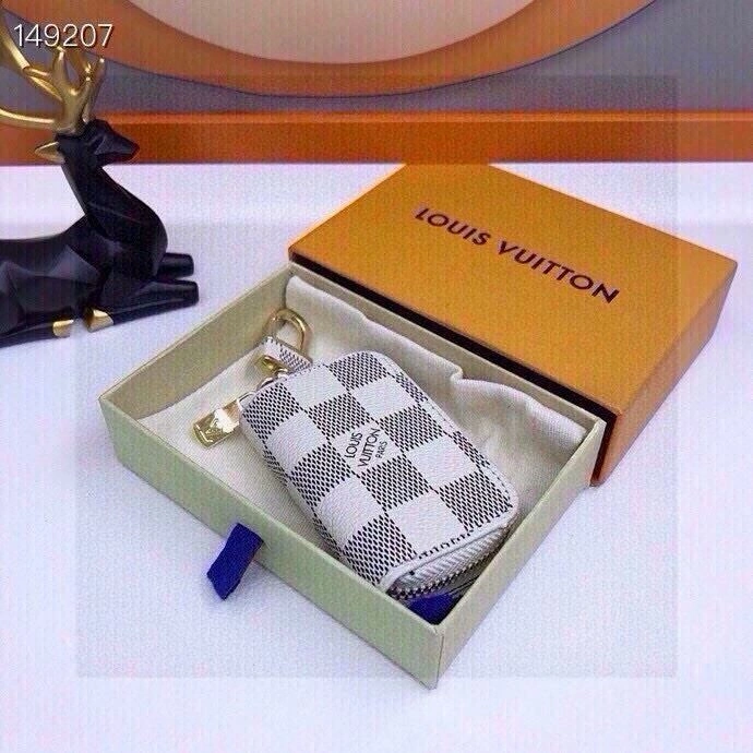 Affordable Louis Vuitton Keychains 265506