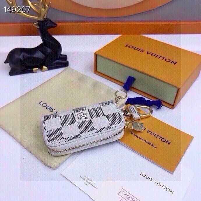 Affordable Louis Vuitton Keychains 265506