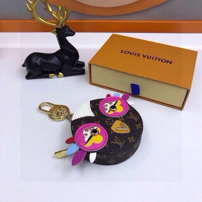Louis Vuitton Keychains Resilient 265484