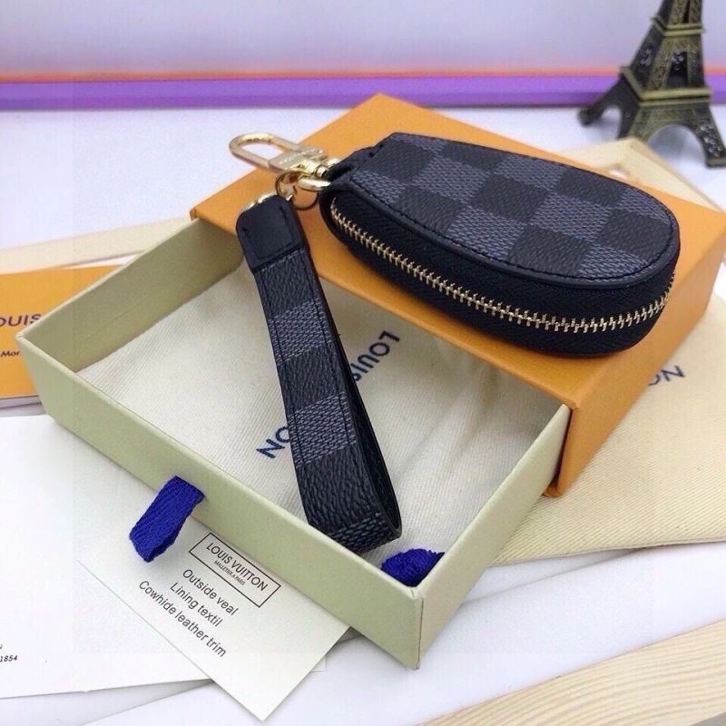 Supportive Louis Vuitton Keychains 265451