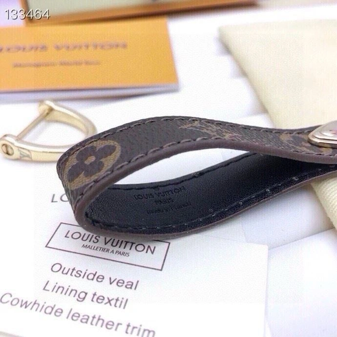 SmoothTexture Louis Vuitton Keychains 265480