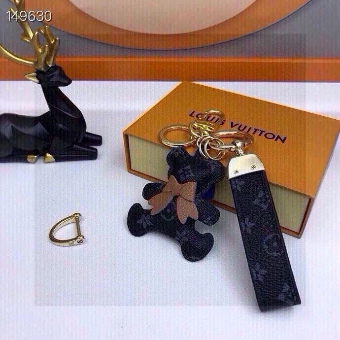 Sleek Louis Vuitton Keychains 265453
