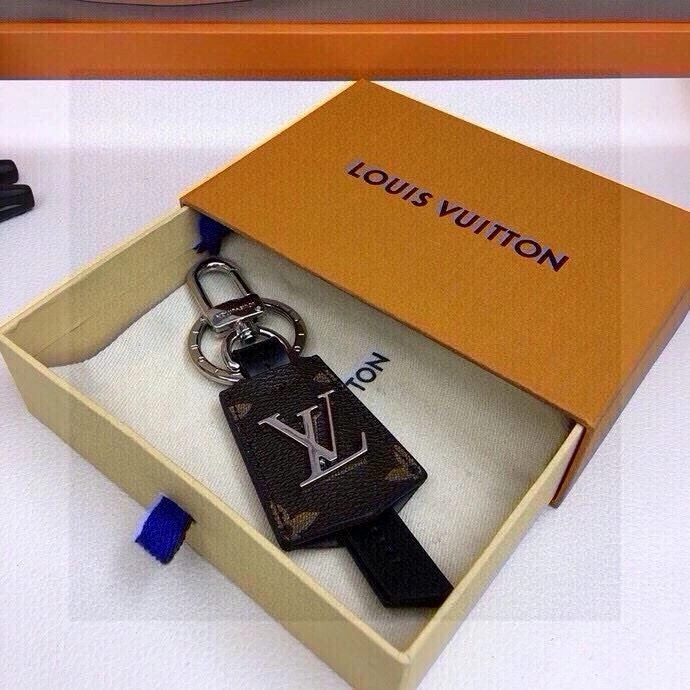 Neat Louis Vuitton Keychains 265454