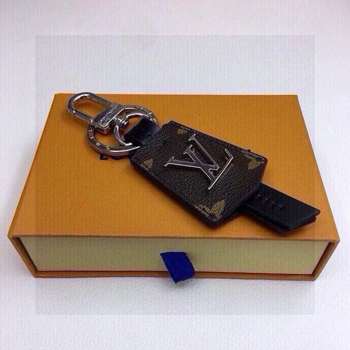 Neat Louis Vuitton Keychains 265454