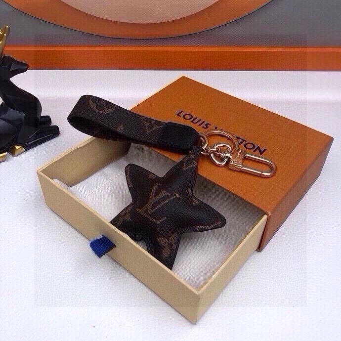 Louis Vuitton Keychains OnTrend 265461