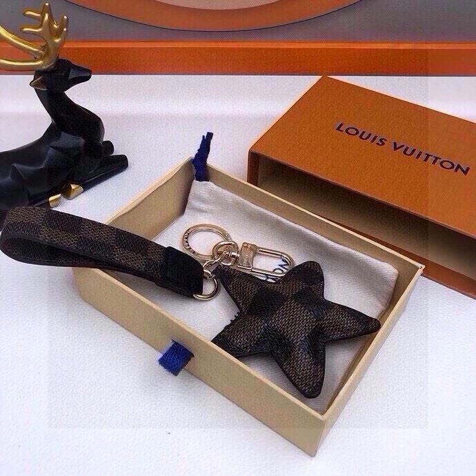 Premium Louis Vuitton Keychains 265465