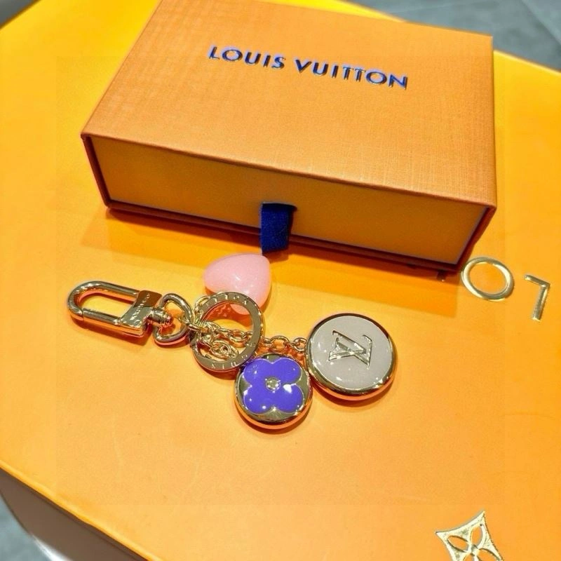 Louis Vuitton Keychains OnTrend 265475