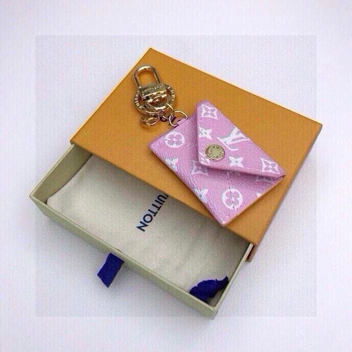 Durable Louis Vuitton Keychains 265447