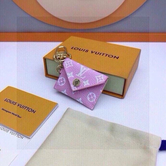 Durable Louis Vuitton Keychains 265447