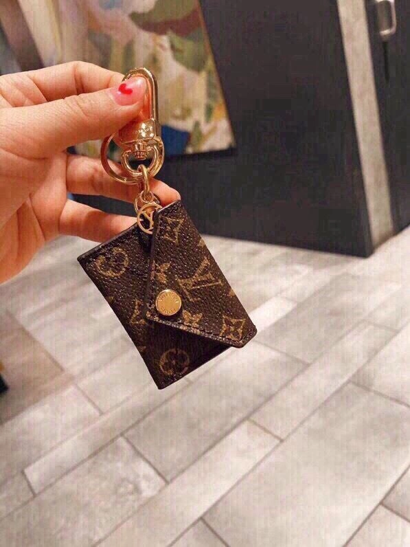 Louis Vuitton Keychains ZipUp 265446