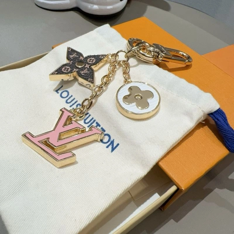 DailyWear Louis Vuitton Keychains 265413