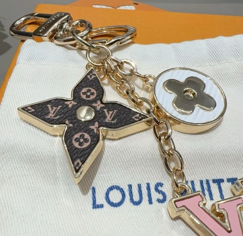 DailyWear Louis Vuitton Keychains 265413
