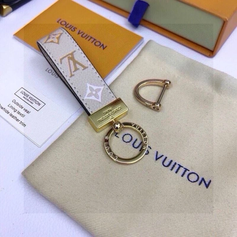 Louis Vuitton Keychains UrbanChic 265419