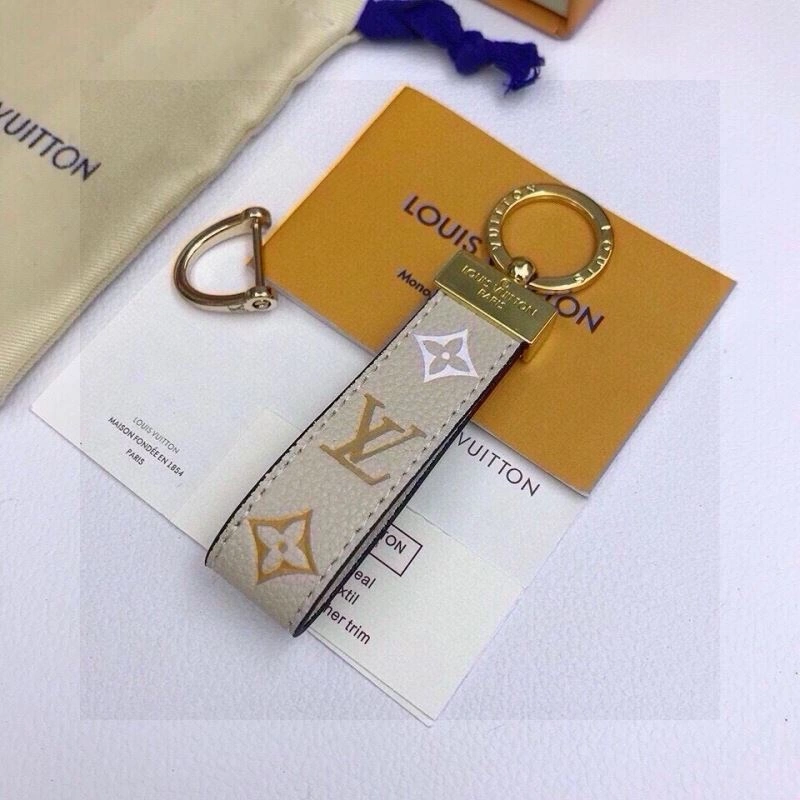 Louis Vuitton Keychains UrbanChic 265419