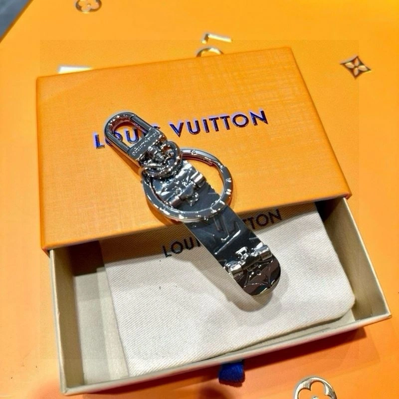 WaterResistant Louis Vuitton Keychains 265440