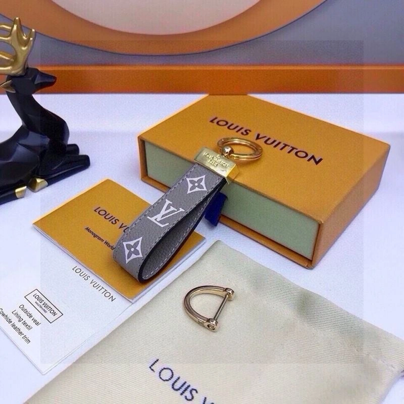Louis Vuitton Keychains Popular 265428