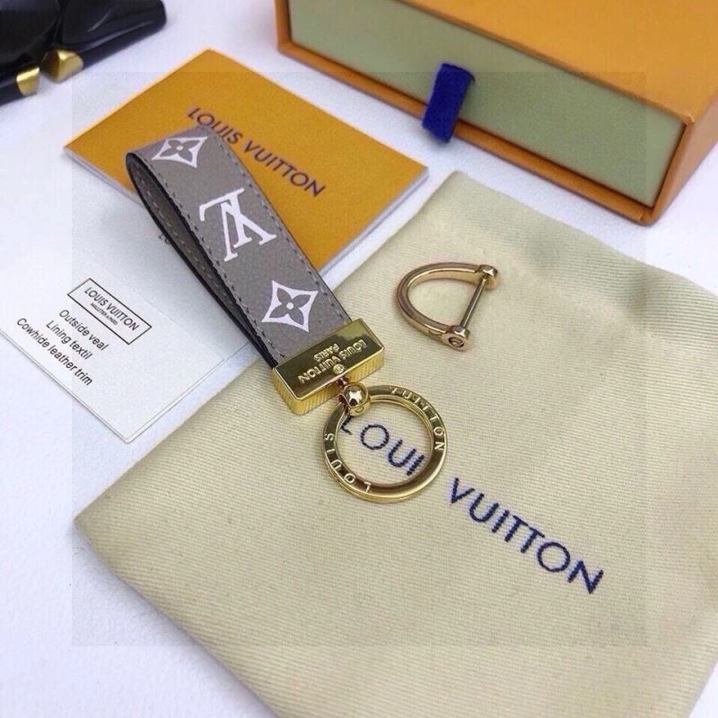 Louis Vuitton Keychains Popular 265428