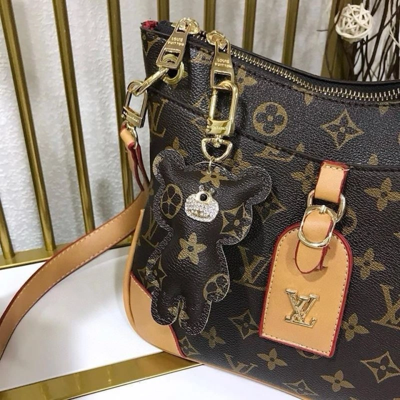 MultiPurpose Louis Vuitton Keychains 265431