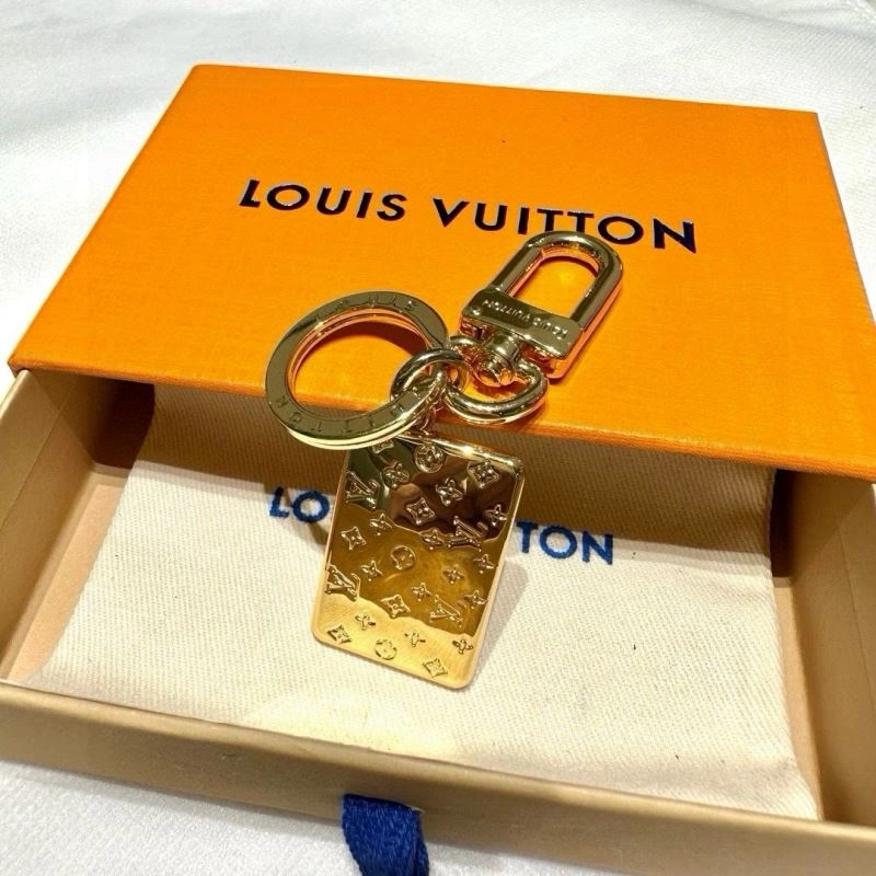 Bold Louis Vuitton Keychains 265417