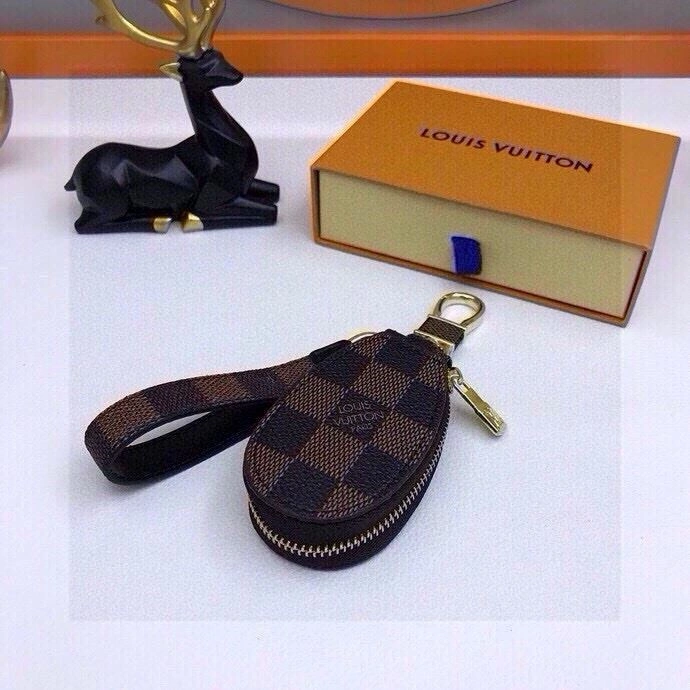 StreetReady Louis Vuitton Keychains 265437