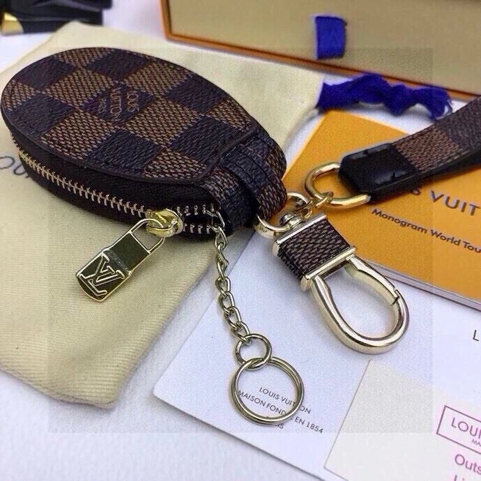 StreetReady Louis Vuitton Keychains 265437
