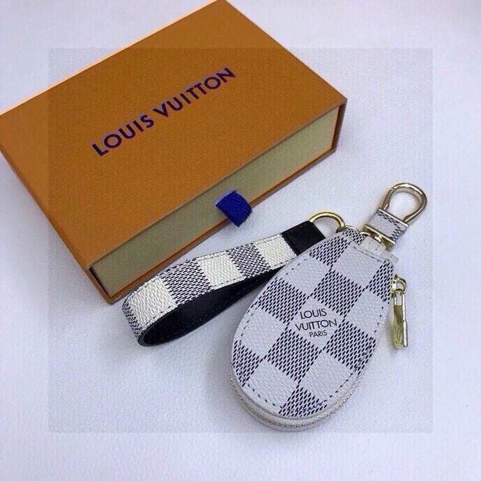 Louis Vuitton Keychains Seasonal 265416