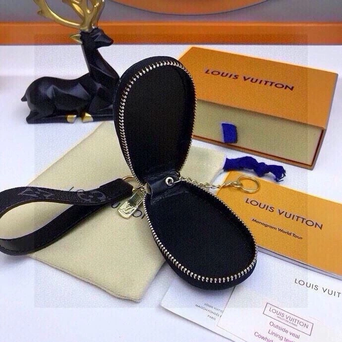 RelaxedFit Louis Vuitton Keychains 265425