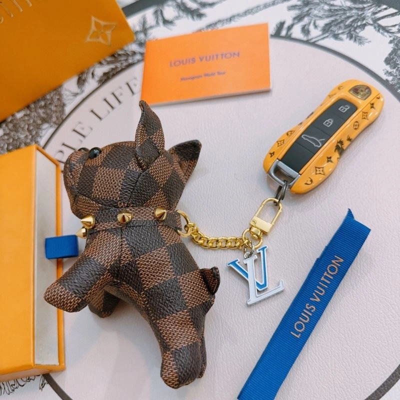 EyeCatching Louis Vuitton Keychains 265372