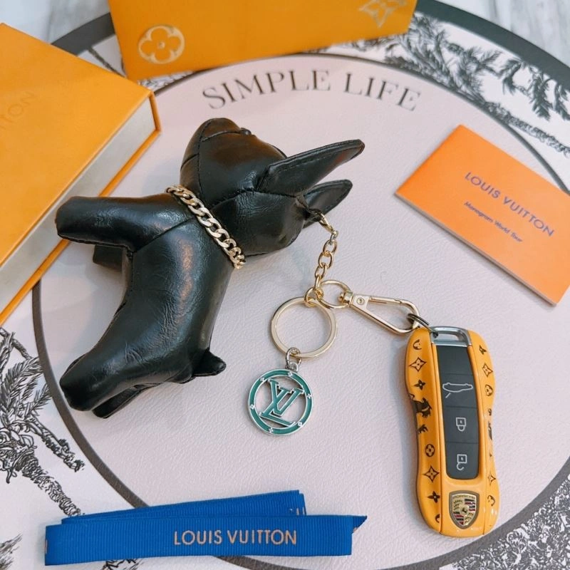 Louis Vuitton Keychains Refined 265380