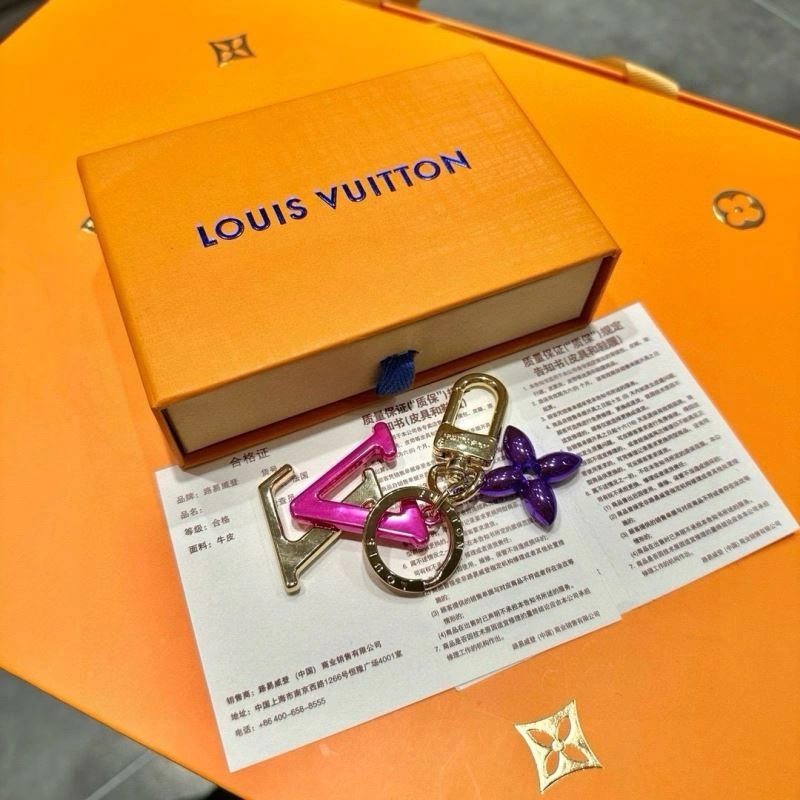 Louis Vuitton Keychains Versatile 265402