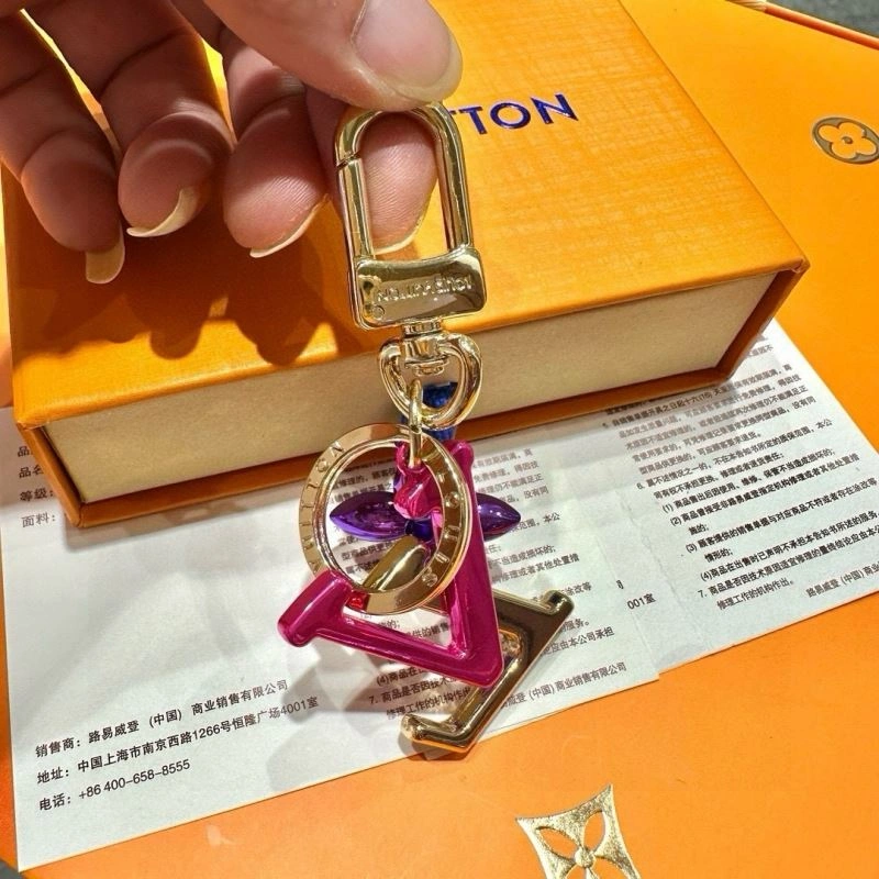 Louis Vuitton Keychains Versatile 265402
