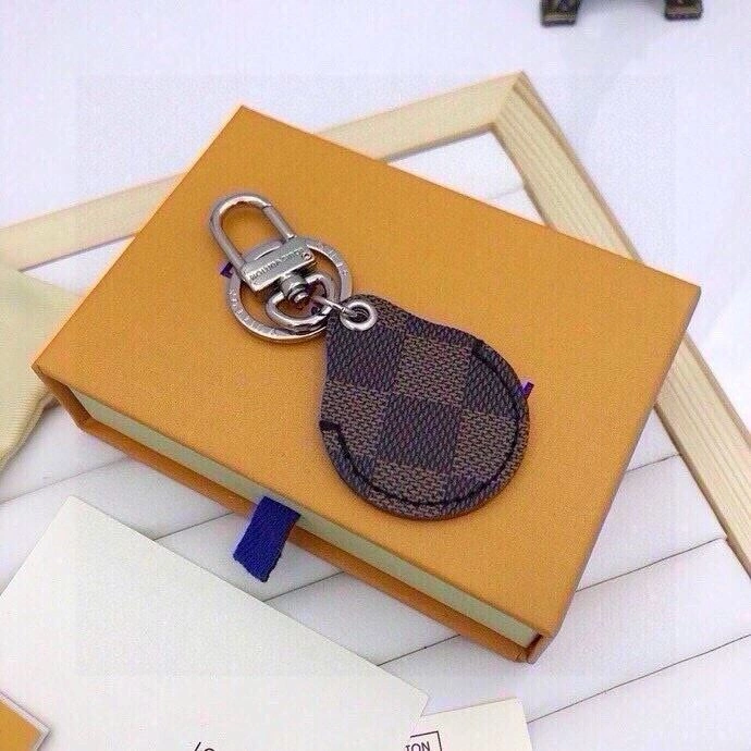 EasyCare Louis Vuitton Keychains 265398