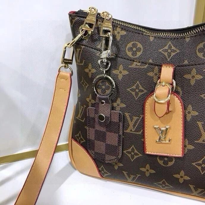 SoftTouch Louis Vuitton Keychains 265387