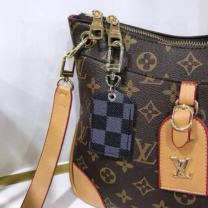 Louis Vuitton Keychains Colorful 265399